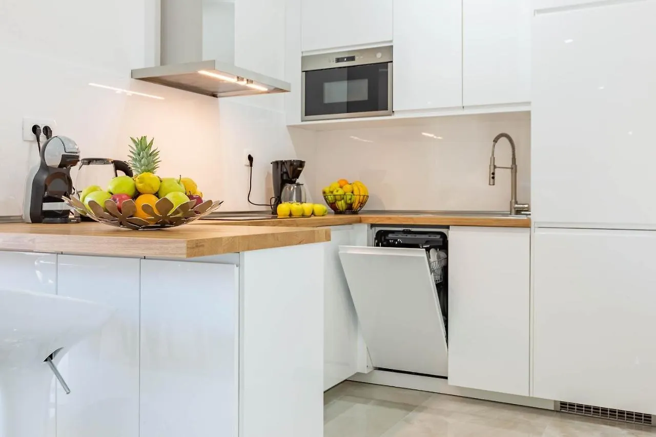 Lpl Luxury Apartments Zadar 0*,