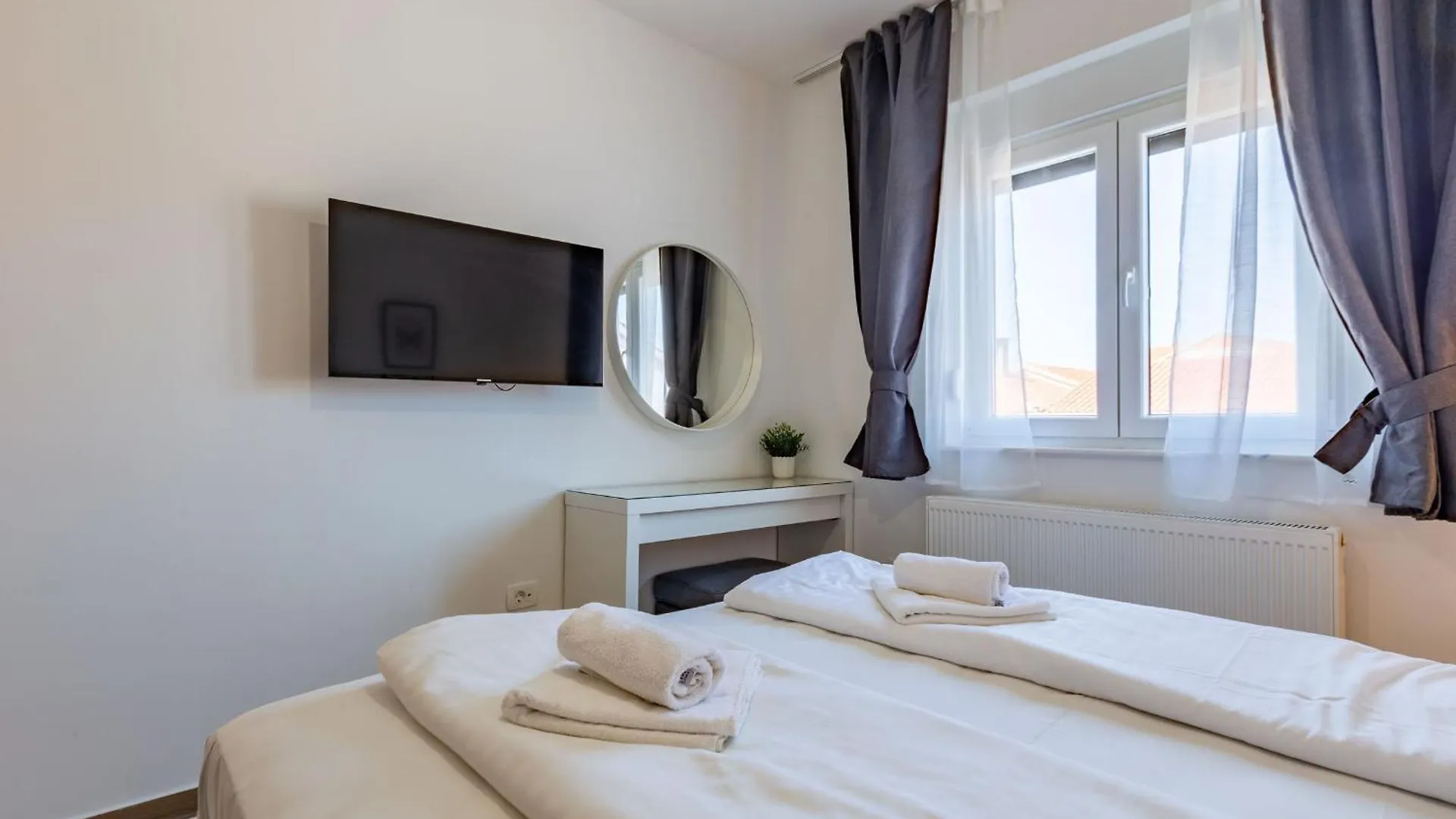 Lpl Luxury Apartments Zadar