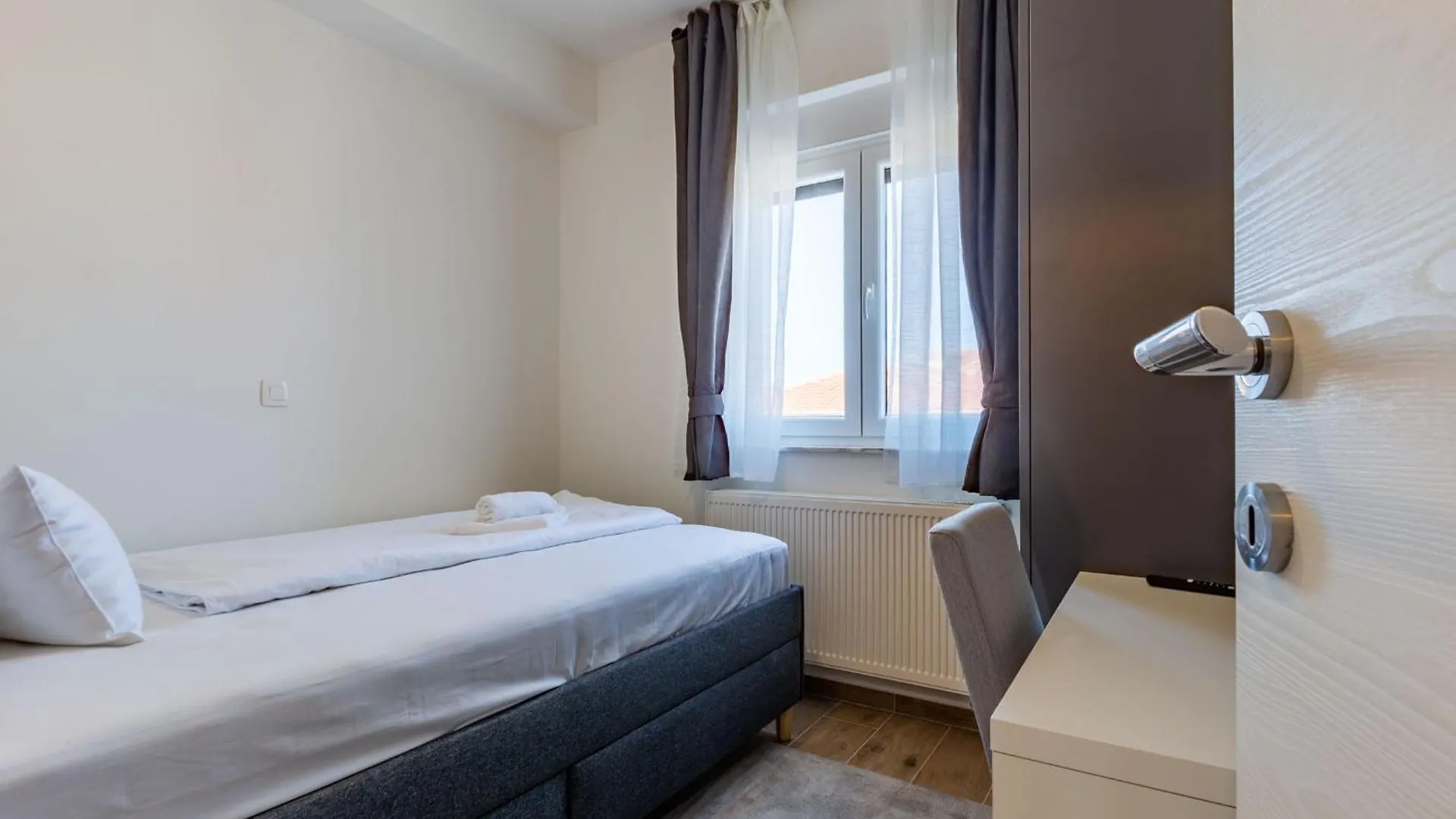 Lpl Luxury Apartments Zadar
