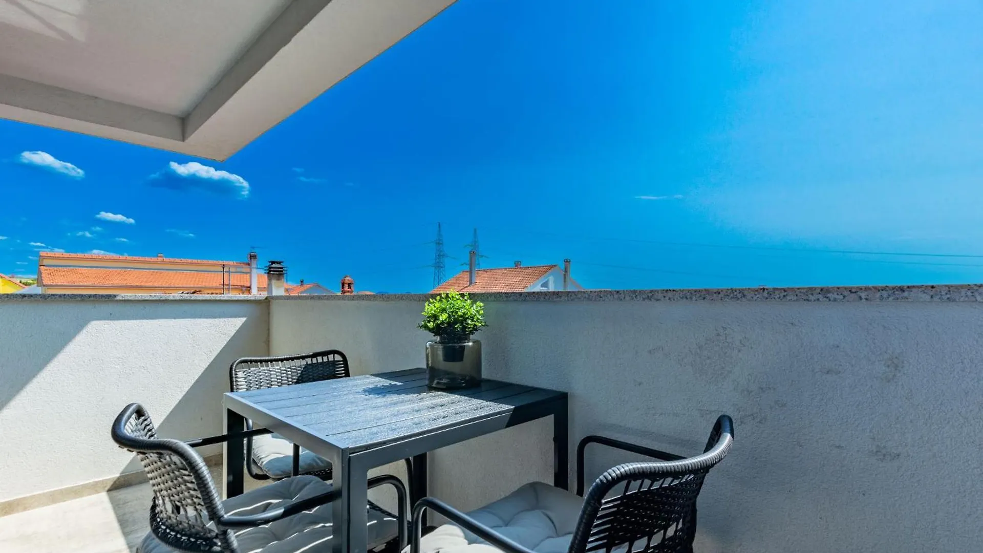 Lpl Luxury Apartments Zadar